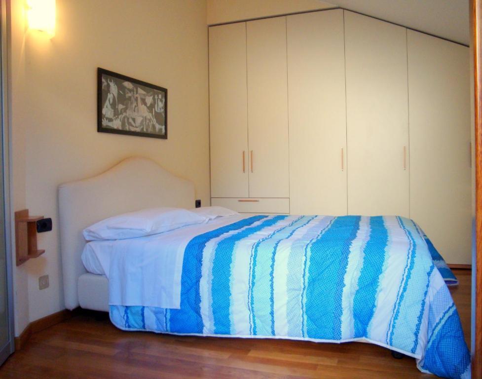 Apartment Bed
